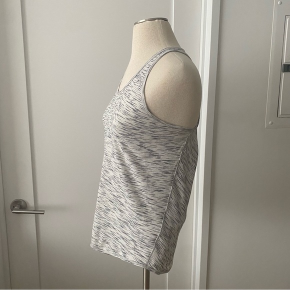 Lululemon Essential Tank Top sz 2 Tiger Space Dye White/Black - Picture 3 of 4